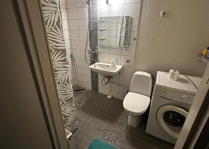 For Up To Four, With Free Parking Kemi